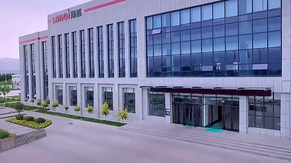 Longi Himo 6 LR5-72HTD 550w,555w, 560w, 565w, 570w - صورة Longi Himo 6 LR5-72HTD 550w,555w, 560w, 565w, 570w - صورة 4