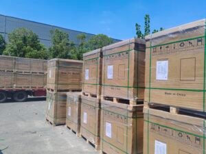 Quiénes somos 2 paneles solares Jinko